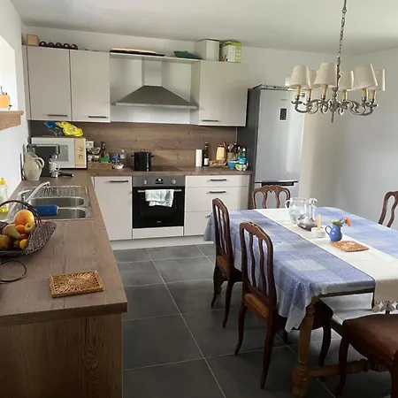 別荘 Ferme De La Petite Forge クーヴァン